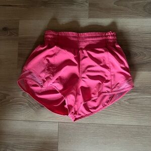 Lululemon pink hotty hots size 2